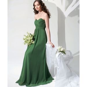 HOST PICK**B2 Sweetheart Neckline Bridesmaid Dress B2078 S14 Espresso**HOST PICK